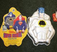 super hero cake pan