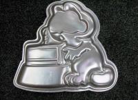 Garfield cake pan